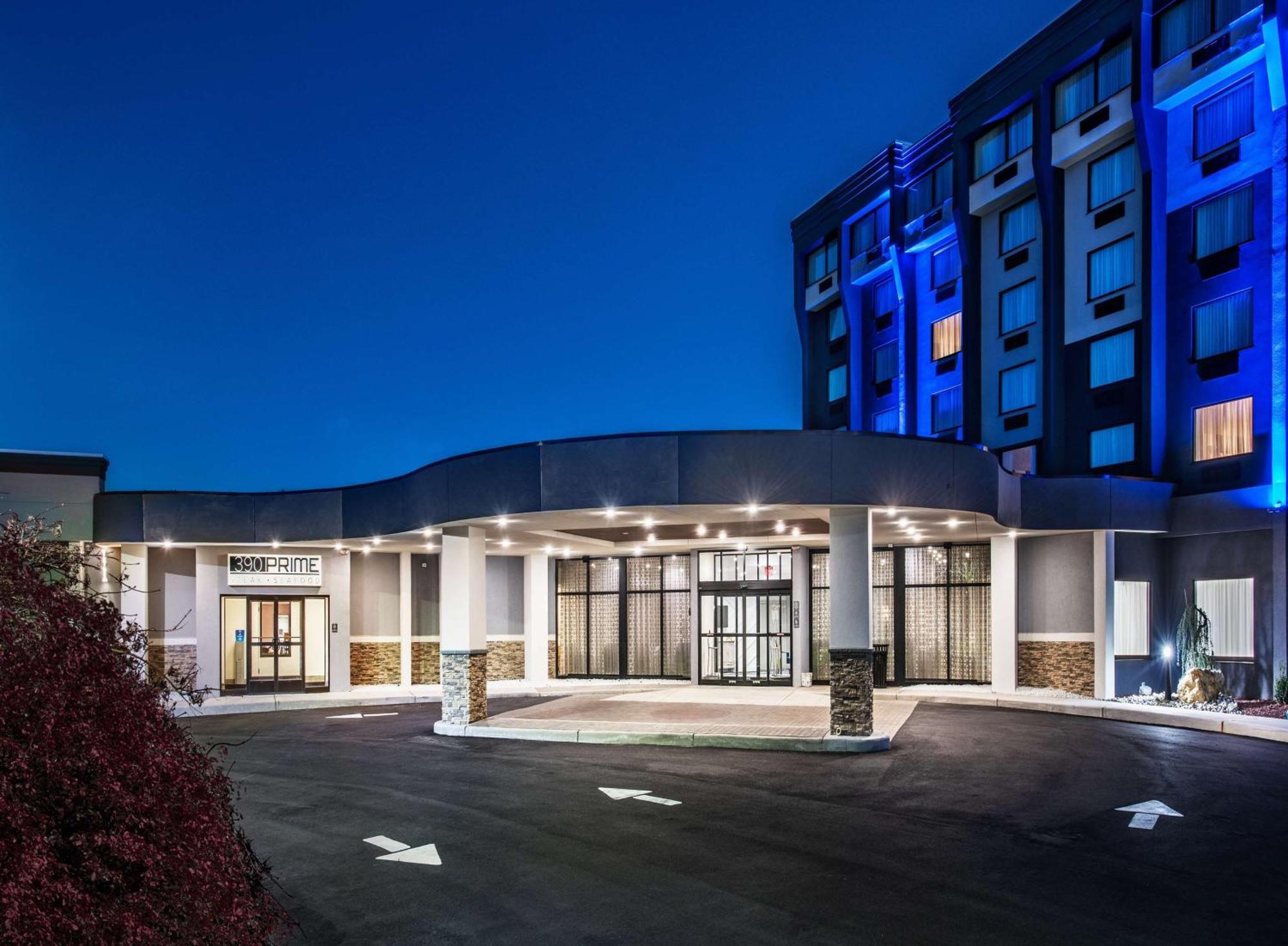 Готель Doubletree By Hilton Monroe Township Cranbury Rossmoor Екстер'єр фото