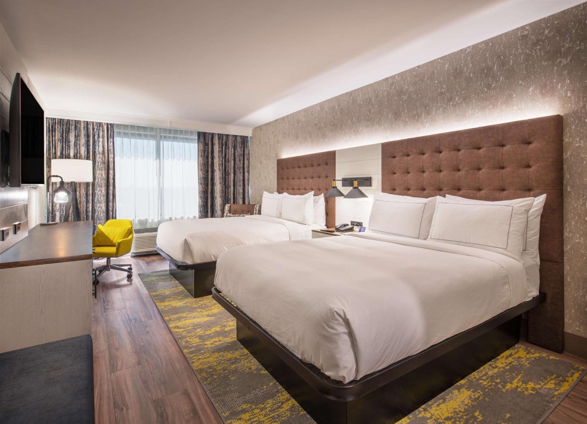 Готель Doubletree By Hilton Monroe Township Cranbury Rossmoor Екстер'єр фото