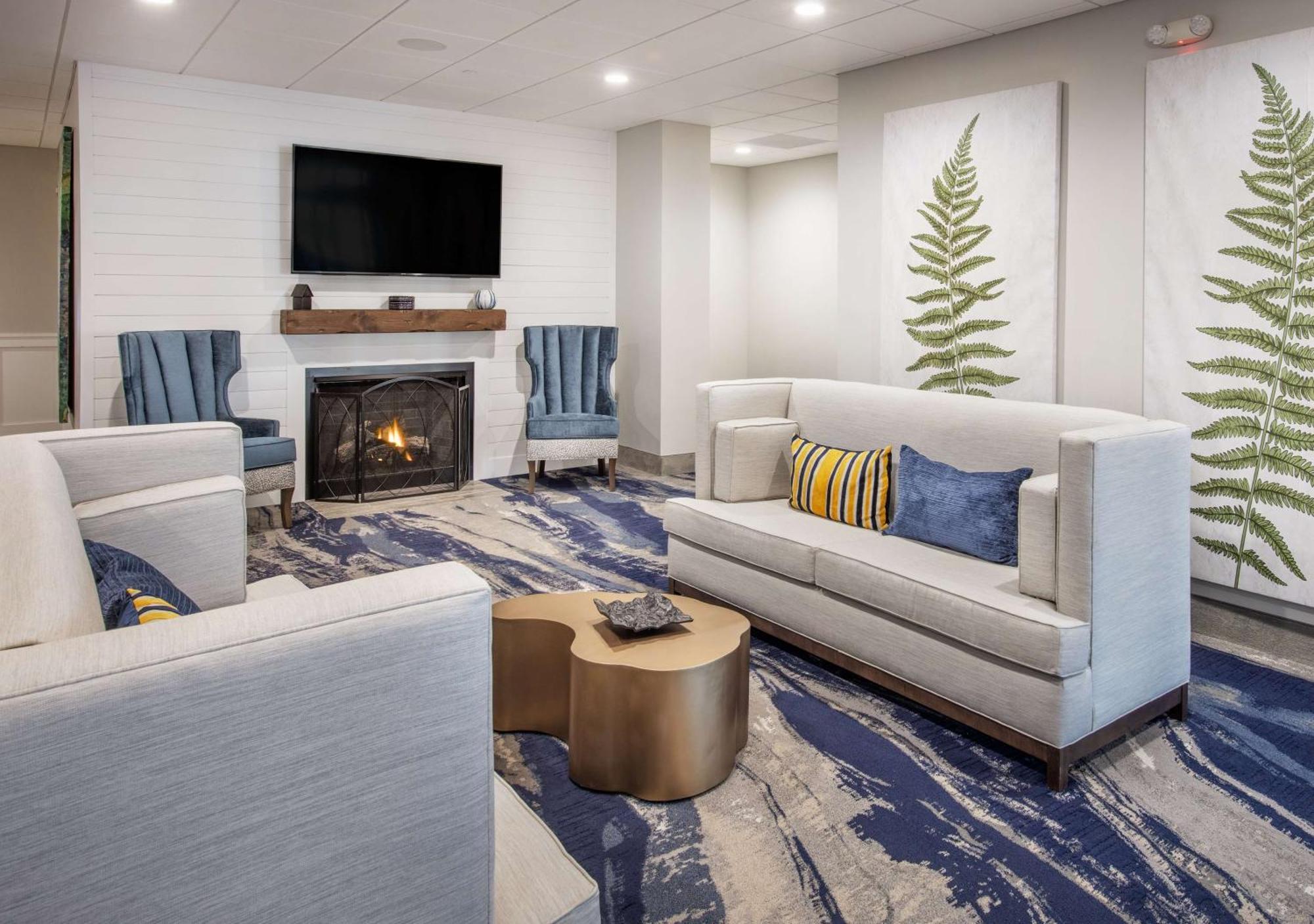Готель Doubletree By Hilton Monroe Township Cranbury Rossmoor Екстер'єр фото