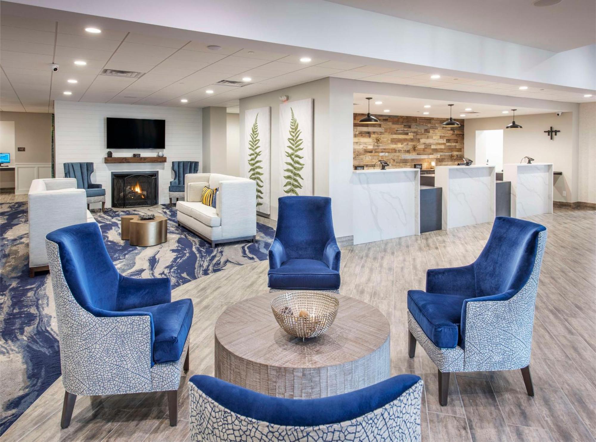 Готель Doubletree By Hilton Monroe Township Cranbury Rossmoor Екстер'єр фото